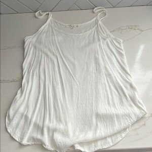 Final Touch White Relaxed Pleated Tank